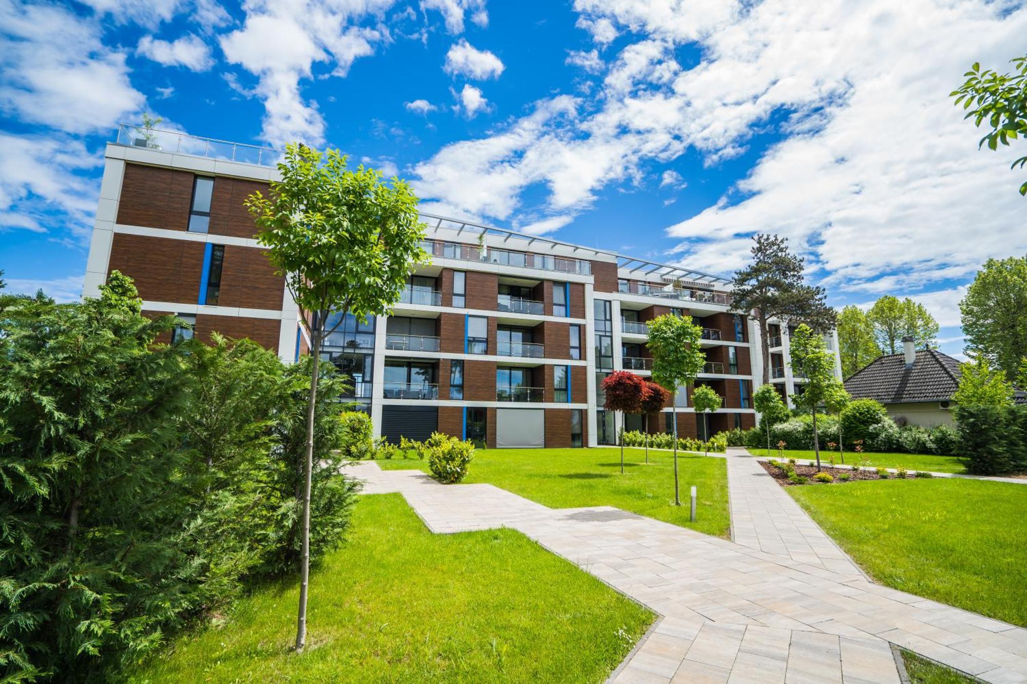 Mf Port Azur Wellness Apartments Шіофок Екстер'єр фото
