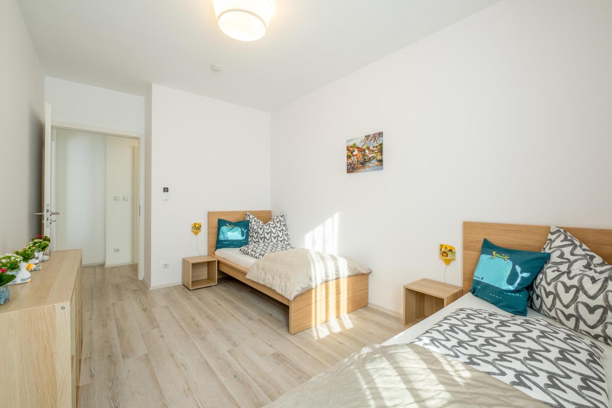 Mf Port Azur Wellness Apartments Шіофок Екстер'єр фото